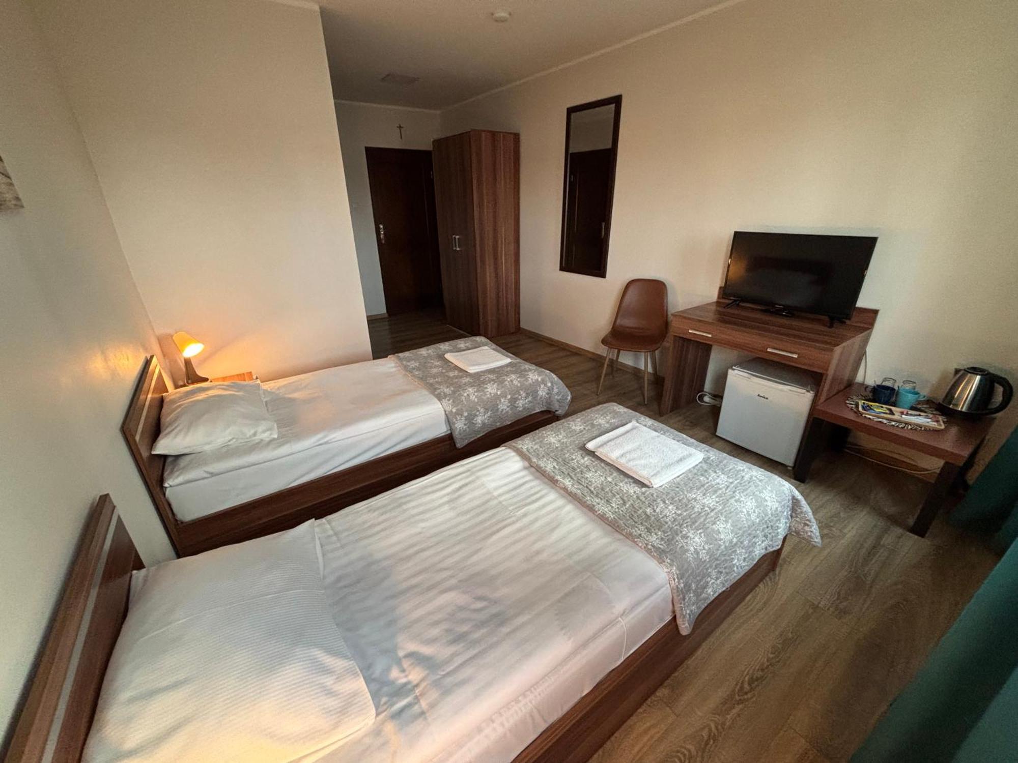 M&A Guest Rooms Łomża エクステリア 写真
